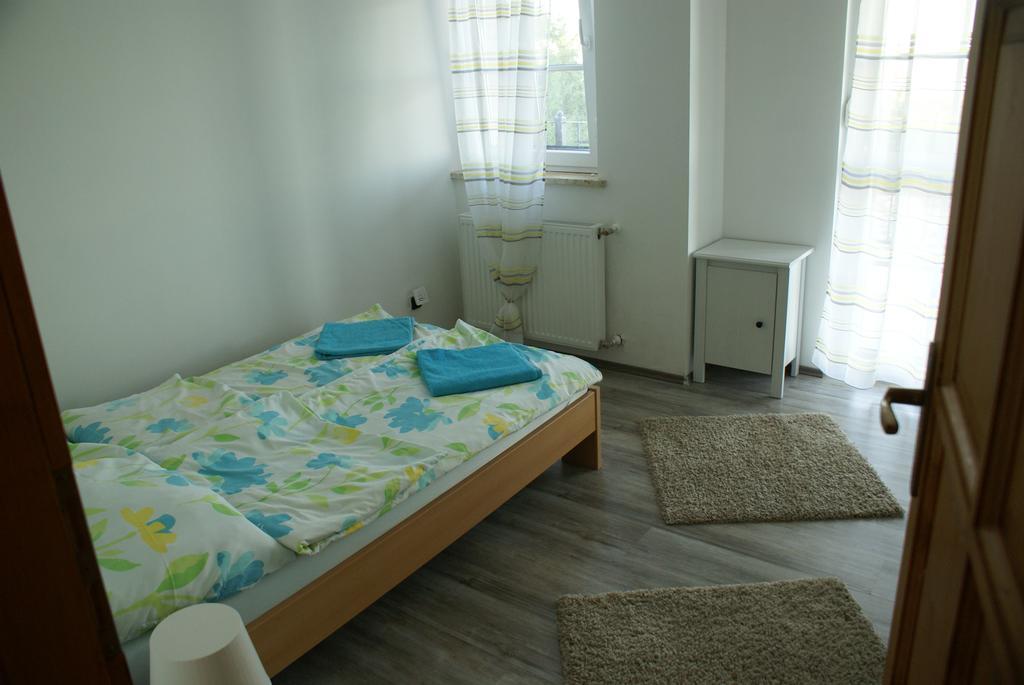 ホテルSargarigo Apartman Haz Balatonalmádi エクステリア 写真